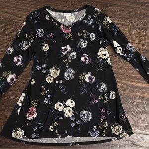 Lularoe Elizabeth top